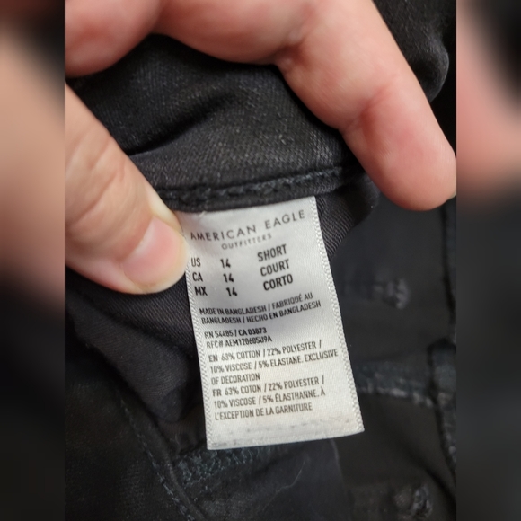 FREE W BUNDLE American Eagle high waisted skinny jeans - Picture 5 of 13